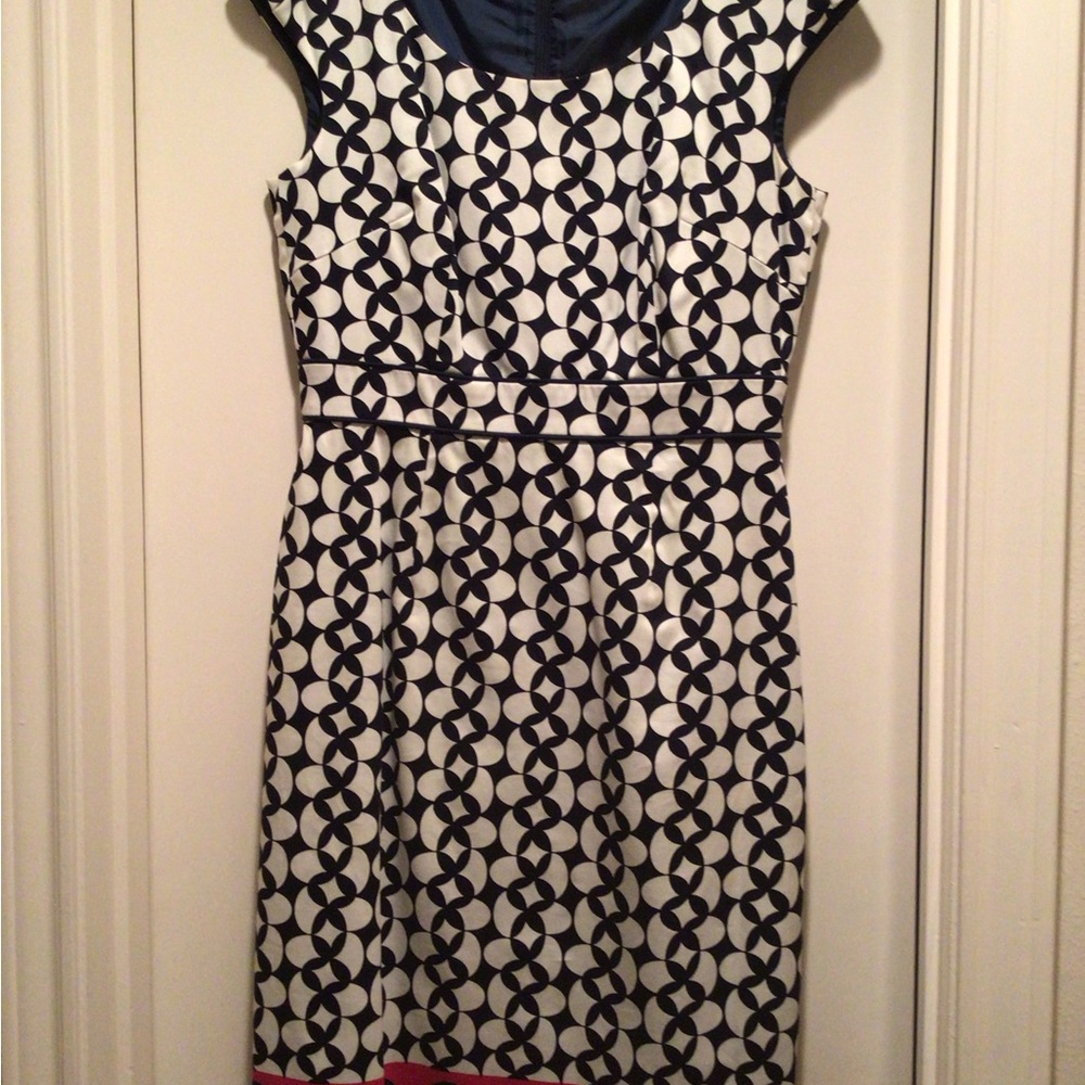 Chic Geometric Pattern Dress
